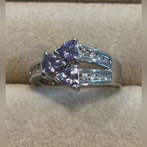 14KT WHITE GOLD NATURAL DIAMONDS AND TANZANITE RING